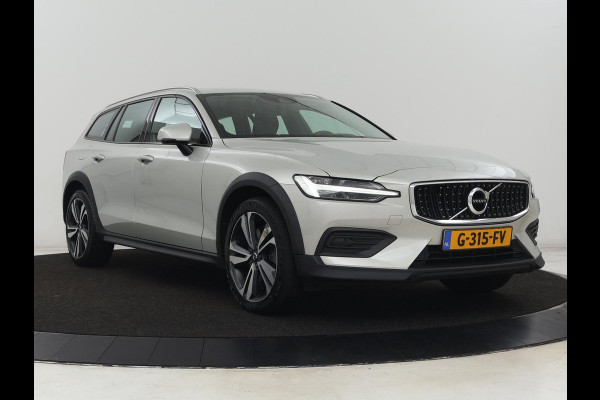Volvo V60 Cross Country 2.0 T5 AWD Pro | Stoelventilatie | Massage | Massage | Trekhaak | Adaptive cruise | Nappaleder | Camera | Carplay | Harman/Kardon | Stoelverwarming | Navigatie | Memory | Full LED