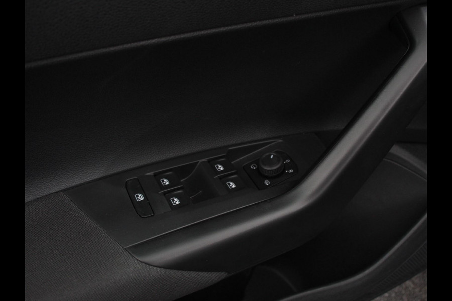 Volkswagen Polo 1.0 TSI Life DSG | Navigatie | Apple Carplay/Android auto | Airco | Stoelverwarming | Dab | Digitaal dashboard | Adapive Cruise Control