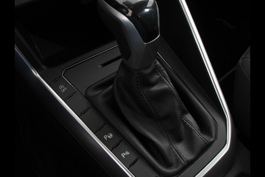 Volkswagen Polo 1.0 TSI Life DSG | Navigatie | Apple Carplay/Android auto | Airco | Stoelverwarming | Dab | Digitaal dashboard | Adapive Cruise Control