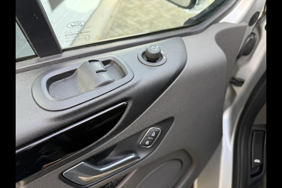 Ford Transit Custom 320 2.0 TDCI L1H1 Sport AUTOMAAT