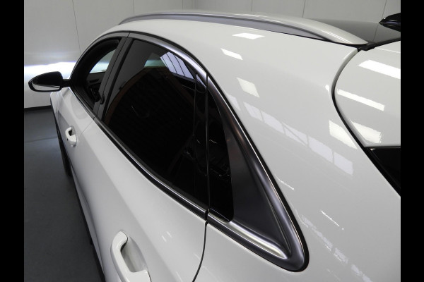 Kia Xceed 1.6 GDi PHEV Plug-In Executive NAVI/LEER/SCHUIFDAK/LED/18"LMV!