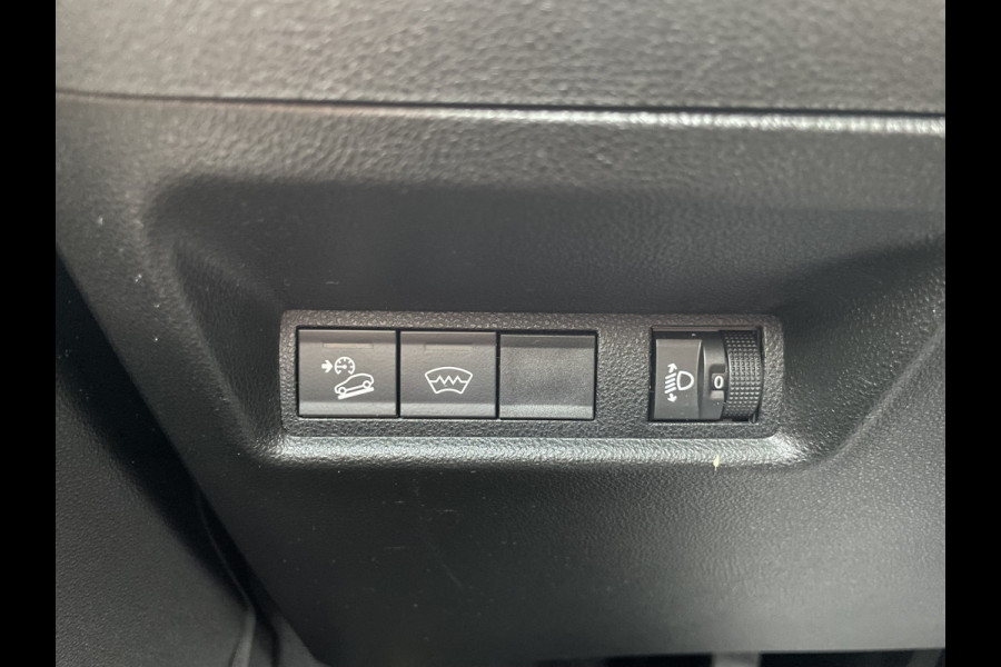 Jeep Avenger 1.2 Altitude | Winterpack | Keyless | Navigatie | CarPlay