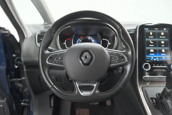 Renault Scénic TCe 140 EDC Bose | Trekhaak | Camera | Stoelverwarming | Adaptieve Cruise Control | Dodehoekdetectie