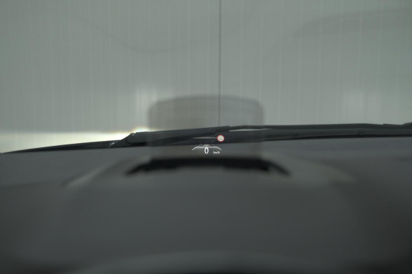 Renault Scénic TCe 140 EDC Bose | Trekhaak | Camera | Stoelverwarming | Adaptieve Cruise Control | Dodehoekdetectie