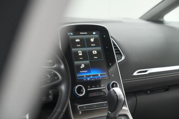 Renault Scénic TCe 140 EDC Bose | Trekhaak | Camera | Stoelverwarming | Adaptieve Cruise Control | Dodehoekdetectie