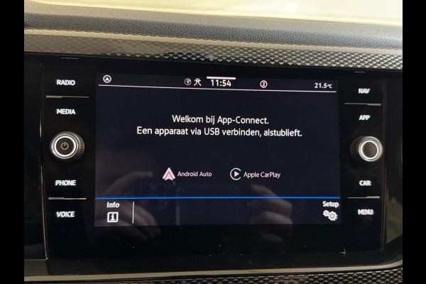 Volkswagen Taigo 1.0 TSI LIFE EDITION TREKHAAK/PDC/CARPLAY