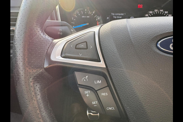 Ford Mondeo Wagon 1.5 EcoBoost ST Line 160pk | Trekhaak | Winterpack | Parkeersensoren | Navigatie | Climate Control