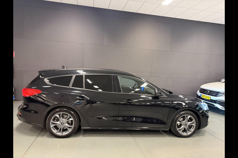 Ford FOCUS Wagon 1.0 EcoBoost Hybrid ST Line X Business NAVI/CAM/DAB/CARPLAY/ECC/PDC/CRUISE///