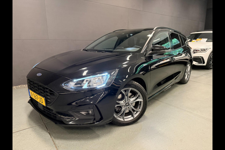 Ford FOCUS Wagon 1.0 EcoBoost Hybrid ST Line X Business NAVI/CAM/DAB/CARPLAY/ECC/PDC/CRUISE///