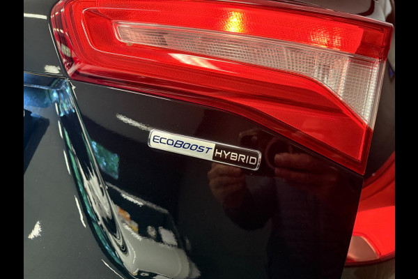 Ford FOCUS Wagon 1.0 EcoBoost Hybrid ST Line X Business NAVI/CAM/DAB/CARPLAY/ECC/PDC/CRUISE///