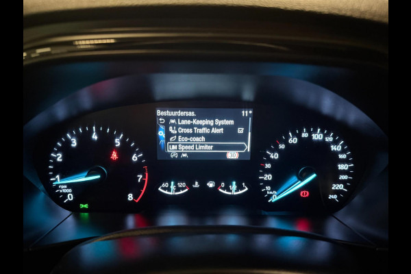 Ford FOCUS Wagon 1.0 EcoBoost Hybrid ST Line X Business NAVI/CAM/DAB/CARPLAY/ECC/PDC/CRUISE///