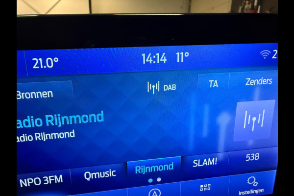 Ford FOCUS Wagon 1.0 EcoBoost Hybrid ST Line X Business NAVI/CAM/DAB/CARPLAY/ECC/PDC/CRUISE///