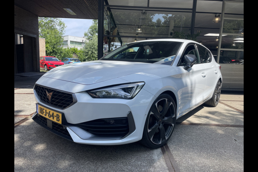 CUPRA Leon 2.0 TSI VZ 300PK DSG PERFORMANCE CAMERA/LEDER/BEATS-AUDIO
