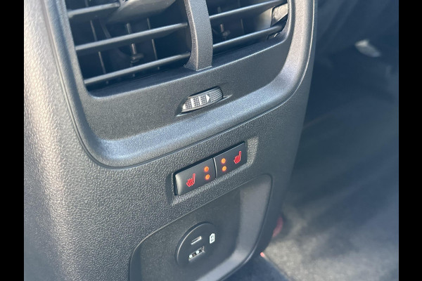 Ford Kuga 2.5 PHEV ST-Line X 225pk | Afneembare trekhaak | Driver Assistance Pack | 19 inch | Winter Pack | Elektrische achterklep