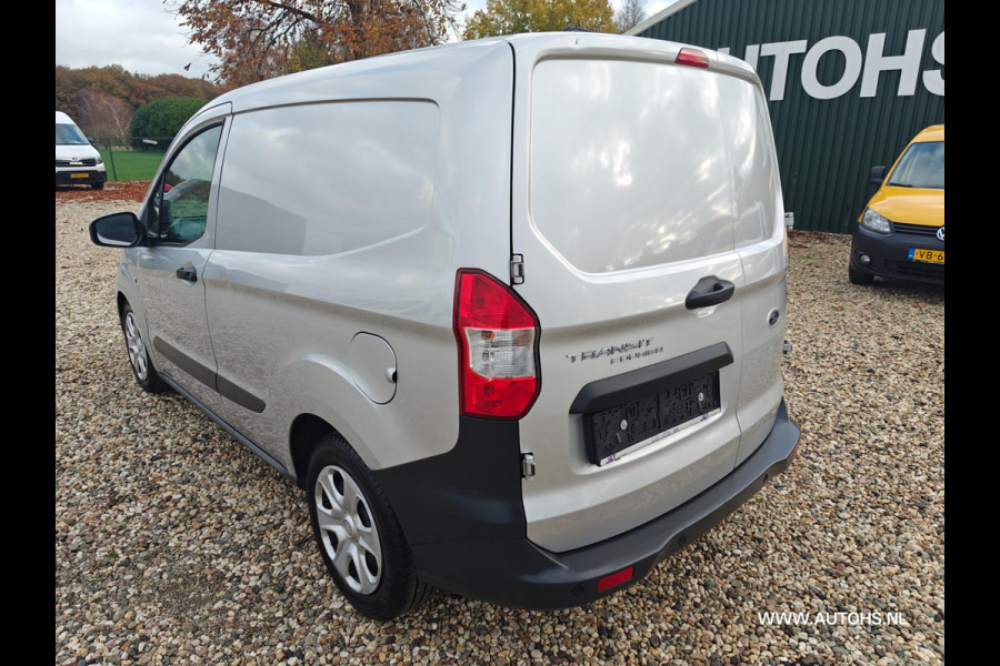 Ford Transit Courier 1.5 TDCI Limited 1e Eig , euro 6 , camera , cruise, nette bus