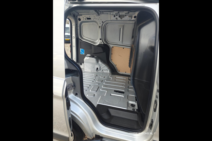 Ford Transit Courier 1.5 TDCI Limited 1e Eig , euro 6 , camera , cruise, nette bus