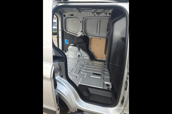 Ford Transit Courier 1.5 TDCI Limited 1e Eig , euro 6 , camera , cruise, nette bus