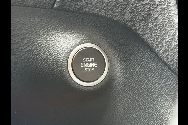 Volvo XC40 1.5 T5 Recharge R-Design Expression | Apple Carplay | Navi | Lane assist