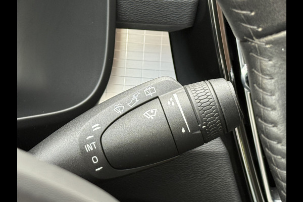 Volvo XC40 1.5 T5 Recharge R-Design Expression | Apple Carplay | Navi | Lane assist