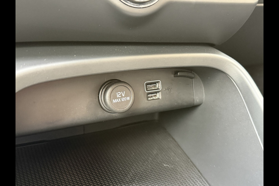 Volvo XC40 1.5 T5 Recharge R-Design Expression | Apple Carplay | Navi | Lane assist