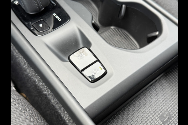 Volvo XC40 1.5 T5 Recharge R-Design Expression | Apple Carplay | Navi | Lane assist