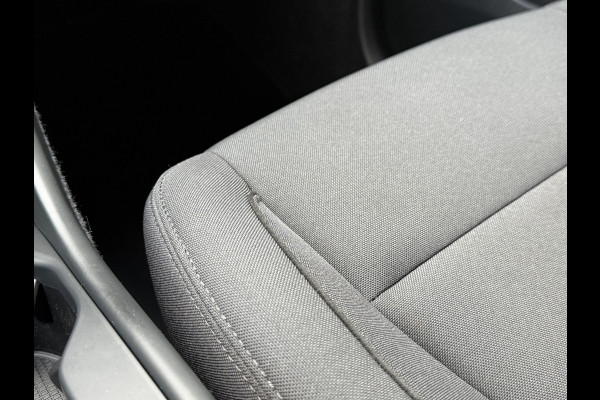 Volvo XC40 1.5 T5 Recharge R-Design Expression | Apple Carplay | Navi | Lane assist