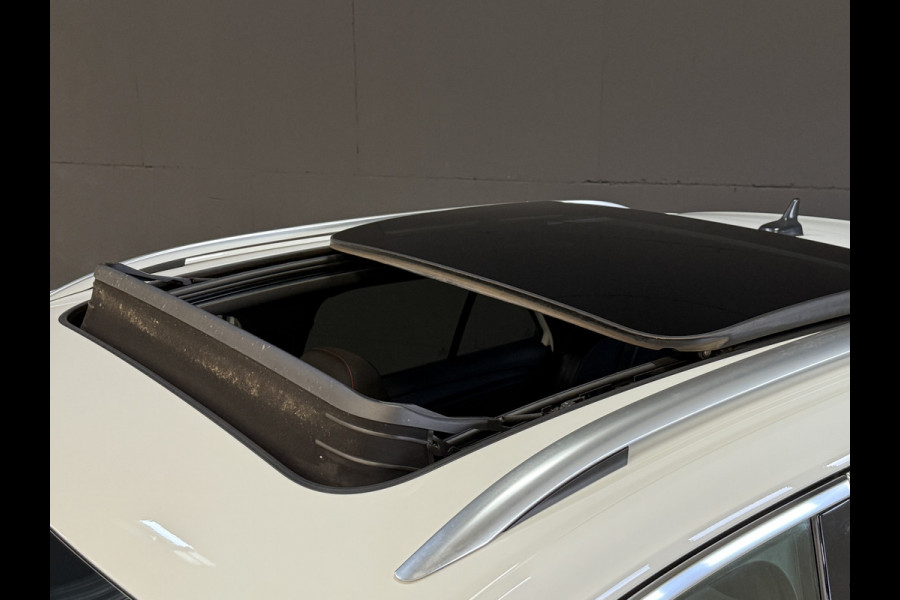 Volkswagen T-Roc 2.0 TSI 4Motion Sport Business R | Pano | R-Line | Stoelverwarming Apple Carplay | Elektrische kofferklep