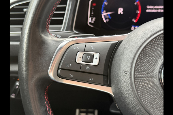Volkswagen T-Roc 2.0 TSI 4Motion Sport Business R | Pano | R-Line | Stoelverwarming Apple Carplay | Elektrische kofferklep