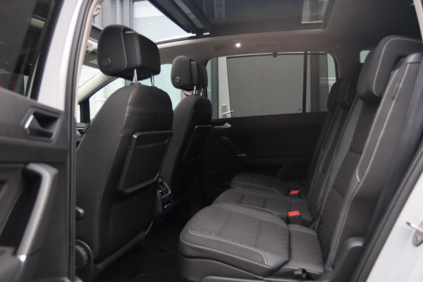 Volkswagen Touran 1.4 TSI 7p / PANODAK / ADAPT CRUISE / TREKHAAK ELEK / CAMERA