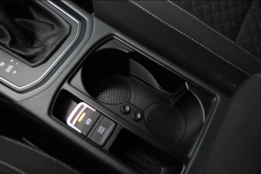 Volkswagen Touran 1.4 TSI 7p / PANODAK / ADAPT CRUISE / TREKHAAK ELEK / CAMERA