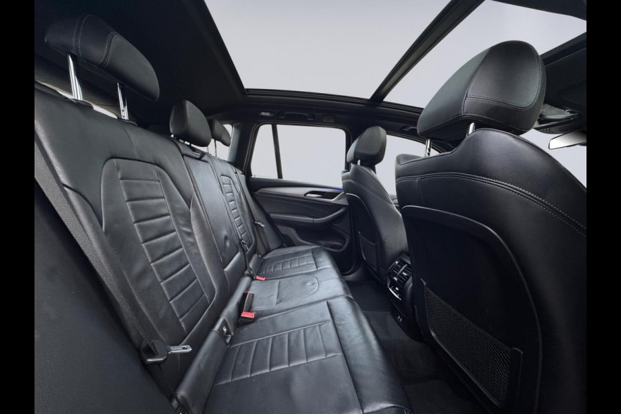 BMW X3 XDrive20i High Executive M-sport pakket, panoramadak, vele opties, eerste eigenaar, NL auto met nap, dealer onderhouden