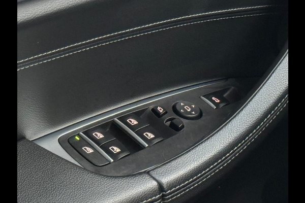 BMW X3 XDrive20i High Executive M-sport pakket, panoramadak, vele opties, eerste eigenaar, NL auto met nap, dealer onderhouden