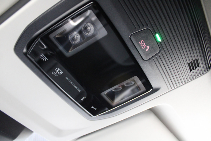 Volkswagen Caddy Cargo Maxi 2.0 TDI Style 102pk - Trekhaak - Carplay - Camera - LED - ErgoStoel - Rijklaar