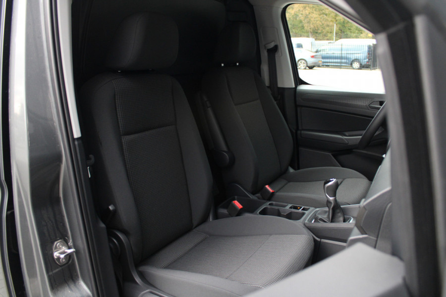 Volkswagen Caddy Cargo Maxi 2.0 TDI Style 102pk - Trekhaak - Carplay - Camera - LED - ErgoStoel - Rijklaar