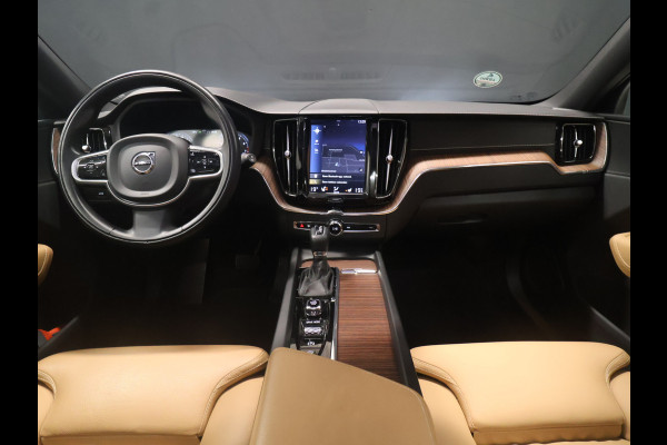 Volvo XC60 2.0 B5 AWD Inscription [MEMORY SEATS, APPLE CARPLAY, ANDROID, STUURVERWARMING, CAMERA, STOELVERWARMING V+A, VOL LEDER, CRUISE, CLIMATE, NIEUWSTAAT]