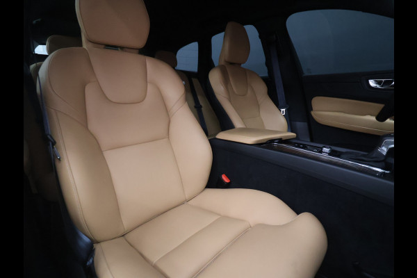 Volvo XC60 2.0 B5 AWD Inscription [MEMORY SEATS, APPLE CARPLAY, ANDROID, STUURVERWARMING, CAMERA, STOELVERWARMING V+A, VOL LEDER, CRUISE, CLIMATE, NIEUWSTAAT]