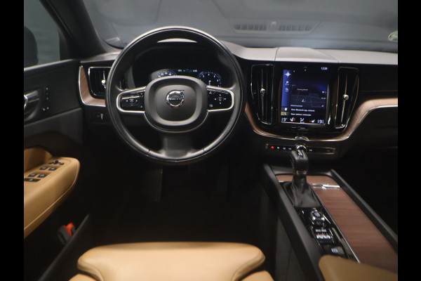 Volvo XC60 2.0 B5 AWD Inscription [MEMORY SEATS, APPLE CARPLAY, ANDROID, STUURVERWARMING, CAMERA, STOELVERWARMING V+A, VOL LEDER, CRUISE, CLIMATE, NIEUWSTAAT]