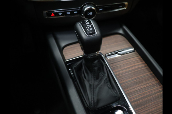 Volvo XC60 2.0 B5 AWD Inscription [MEMORY SEATS, APPLE CARPLAY, ANDROID, STUURVERWARMING, CAMERA, STOELVERWARMING V+A, VOL LEDER, CRUISE, CLIMATE, NIEUWSTAAT]