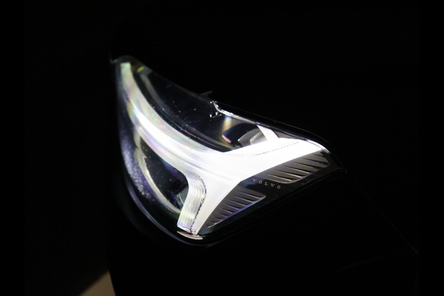 Volvo XC60 2.0 B5 AWD Inscription [MEMORY SEATS, APPLE CARPLAY, ANDROID, STUURVERWARMING, CAMERA, STOELVERWARMING V+A, VOL LEDER, CRUISE, CLIMATE, NIEUWSTAAT]