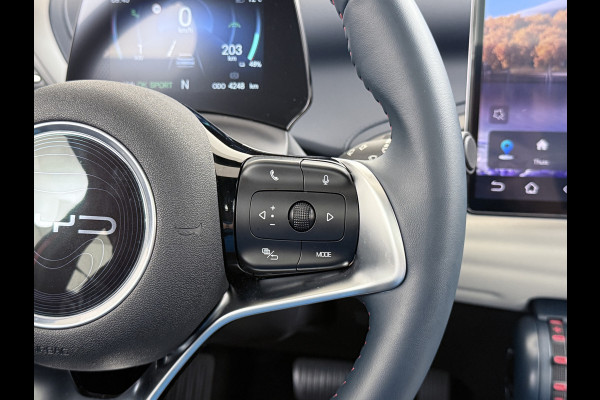 BYD ATTO 3 60kWh Design SOH 98% Pano-dak Leer+Elektr.Verst. Warmtepomp Adaptieve Cruise 360°Camera Apple Carplay Android Auto Elektr.Achter Verkeersbord detectie WiFi DAB Led Rijstrooksensor Keyless Smartphone Entry Fabrieksgarantie tot 12-12-2030/150.000km Garantie. Op de LFP Accu tot 12-12-2030/200.000km €44.000,- Nieuw!