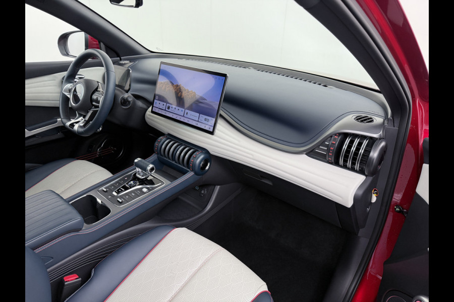 BYD ATTO 3 60kWh Design SOH 98% Pano-dak Leer+Elektr.Verst. Warmtepomp Adaptieve Cruise 360°Camera Apple Carplay Android Auto Elektr.Achter Verkeersbord detectie WiFi DAB Led Rijstrooksensor Keyless Smartphone Entry Fabrieksgarantie tot 12-12-2030/150.000km Garantie. Op de LFP Accu tot 12-12-2030/200.000km €44.000,- Nieuw!