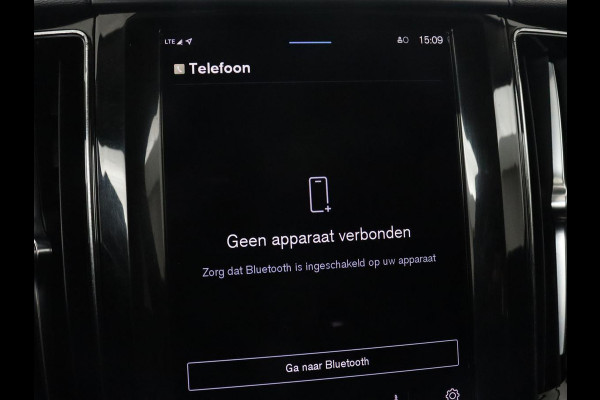 Volvo XC60 2.0 Recharge T6 AWD Inscription | Panoramadak | Trekhaak | Leder | Stoelverwarming | Camera | Carplay | Navigatie | Full LED | Parkeerhulp | Memory | PHEV | Plug In