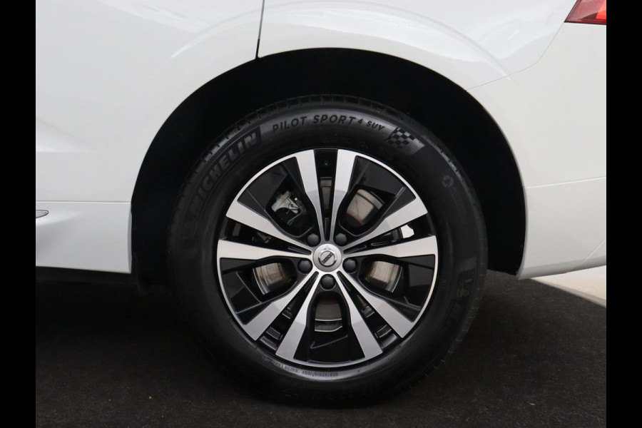 Volvo XC60 2.0 Recharge T6 AWD Inscription | Panoramadak | Trekhaak | Leder | Stoelverwarming | Camera | Carplay | Navigatie | Full LED | Parkeerhulp | Memory | PHEV | Plug In
