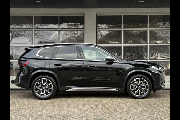 BMW X1 xDrive30e X LINE | DRIVING PROFF. | SPORTSTOELEN | LEDER | TREKHAAK | ELEKTR. STOELEN |