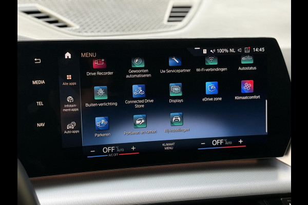 BMW X1 xDrive30e X LINE | DRIVING PROFF. | SPORTSTOELEN | LEDER | TREKHAAK | ELEKTR. STOELEN |