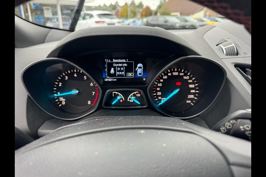 Ford Kuga 1.5 EcoBoost ST Line 150pk Achteruitrijcamera | Bi-Xenon Koplampen | Voorruit verwarming | 2.000kg Trekgewicht