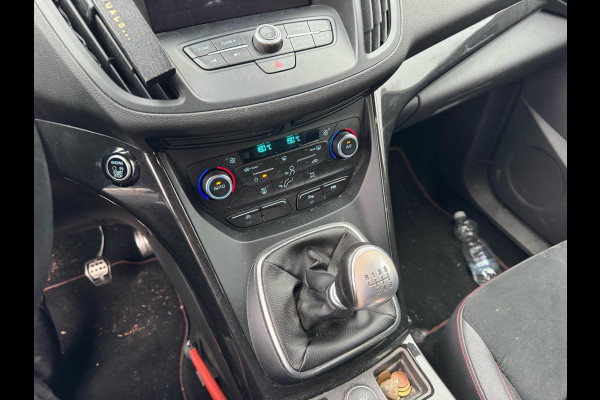 Ford Kuga 1.5 EcoBoost ST Line 150pk Achteruitrijcamera | Bi-Xenon Koplampen | Voorruit verwarming | 2.000kg Trekgewicht