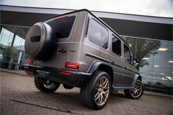 Mercedes-Benz G-Klasse AMG 63 ** Akrapovic ** AMG Performance Pack ** Carbon ** Xpell PPF Face-lift MY25 ** Target Blue Eye ** Manufaktur