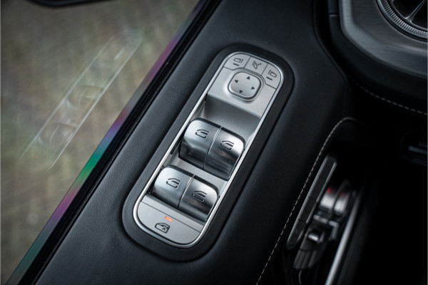 Mercedes-Benz G-Klasse AMG 63 ** Akrapovic ** AMG Performance Pack ** Carbon ** Xpell PPF Face-lift MY25 ** Target Blue Eye ** Manufaktur