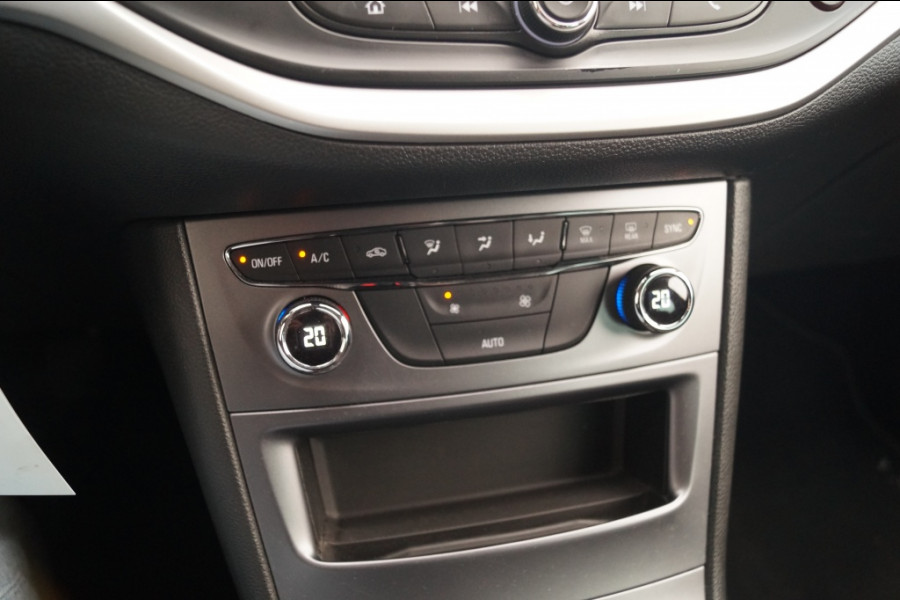 Opel Astra 1.2 110pk Business Executive -NAVI-ECC-PDC-CAM-